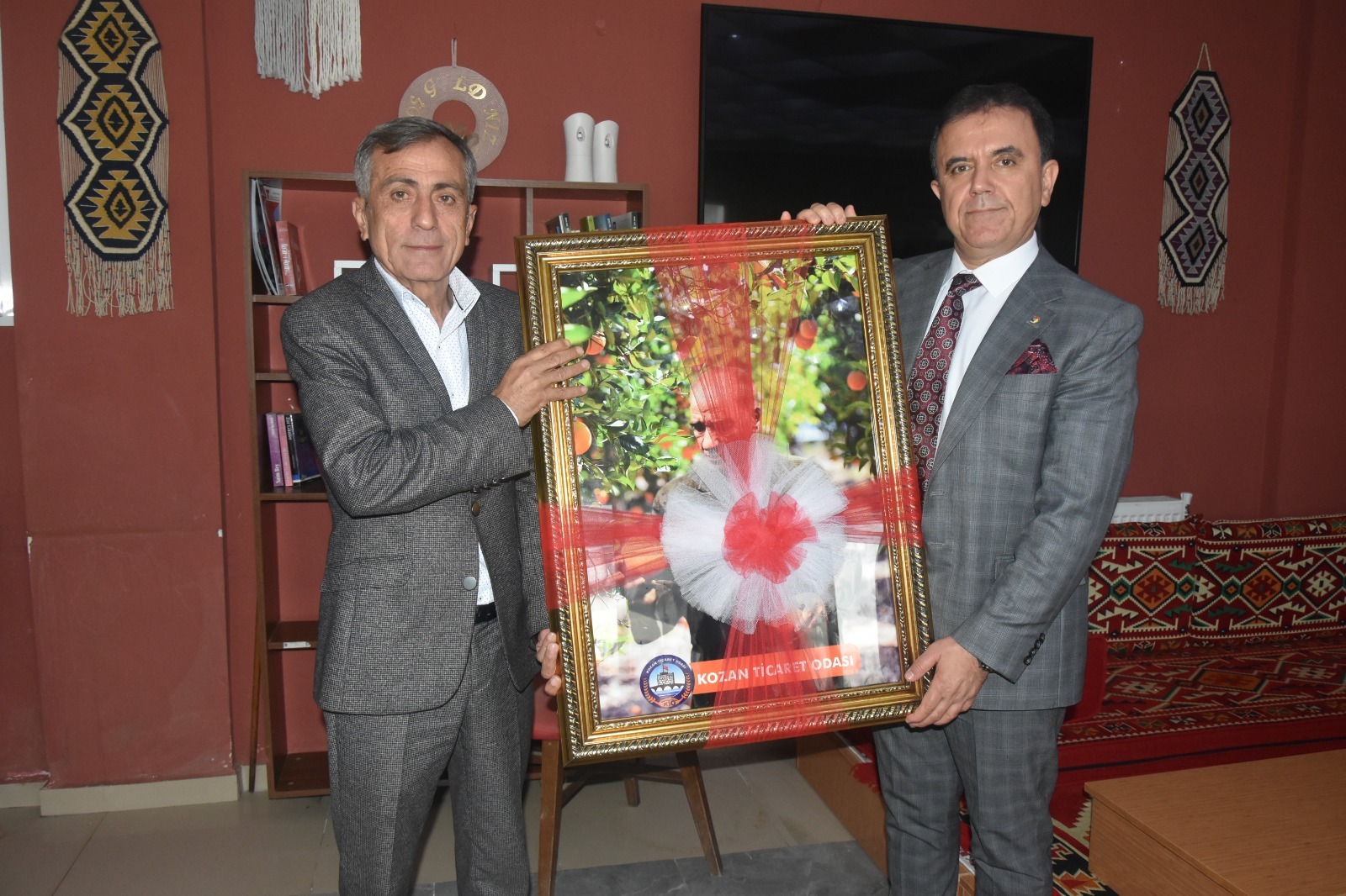 TUFANBEYLİ BELEDİYE BAŞKANINA HAYIRLI OLSUN ZİYARETİNDE BULUNDUK