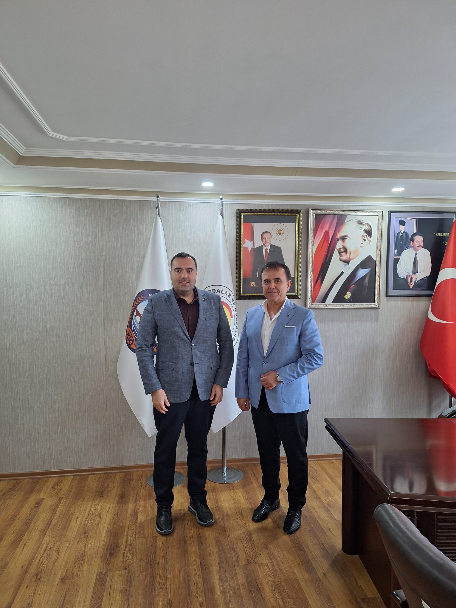 Çukurova Üni. Yapay Zeka ve Veri Mühendisliği Anabilim Dalı Başkanı Sn. Doç. Dr. Yusuf Kuvvetli hocamız Odamızı ziyaret etti