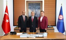 Alparslan Türkeş Üniversitesi Rektörü Prof. Dr. Adnan Sözen’i, Kozan OSB Müdürümüz ile birlikte ziyaret ettik