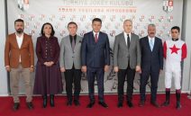 Kozan Belediyemiz adına düzenlenen At Yarışı organizasyonuna, Kozan Ticaret Odası olarak ilçemizi temsilen katılmaktan büyük bir onur duyduk.