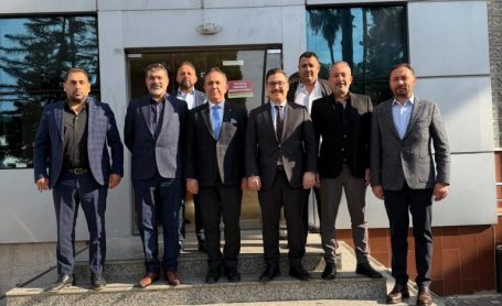 2025 yılının son meclis toplantısını, Meclis Başkanımız Sayın Özgür Ataş’ın başkanlığında, birlik ve beraberlik içerisinde başarıyla gerçekleştirmiş bulunmaktayız