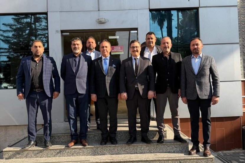 2025 yılının son meclis toplantısını, Meclis Başkanımız Sayın Özgür Ataş’ın başkanlığında, birlik ve beraberlik içerisinde başarıyla gerçekleştirmiş bulunmaktayız